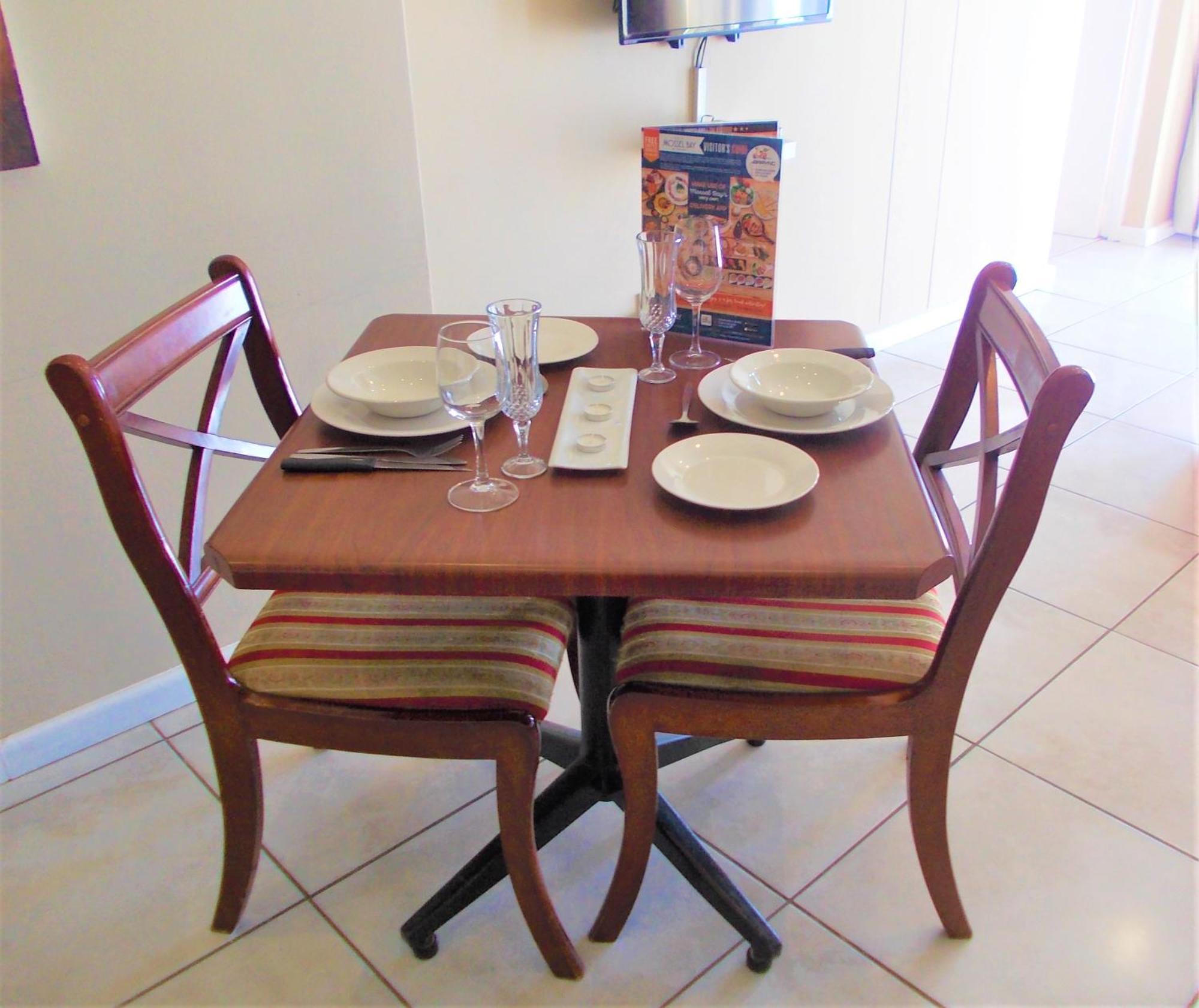 Point Village Hotel And Self Catering Mossel Bay Exterior foto