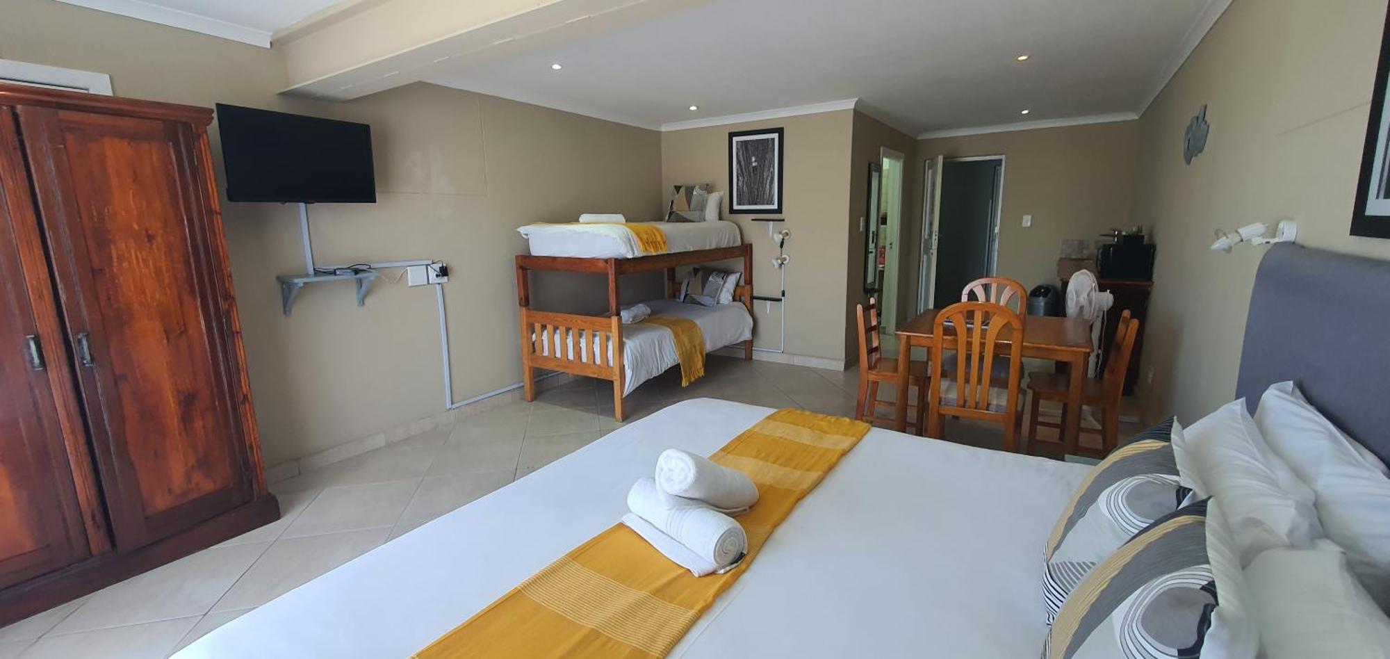 Point Village Hotel And Self Catering Mossel Bay Exterior foto