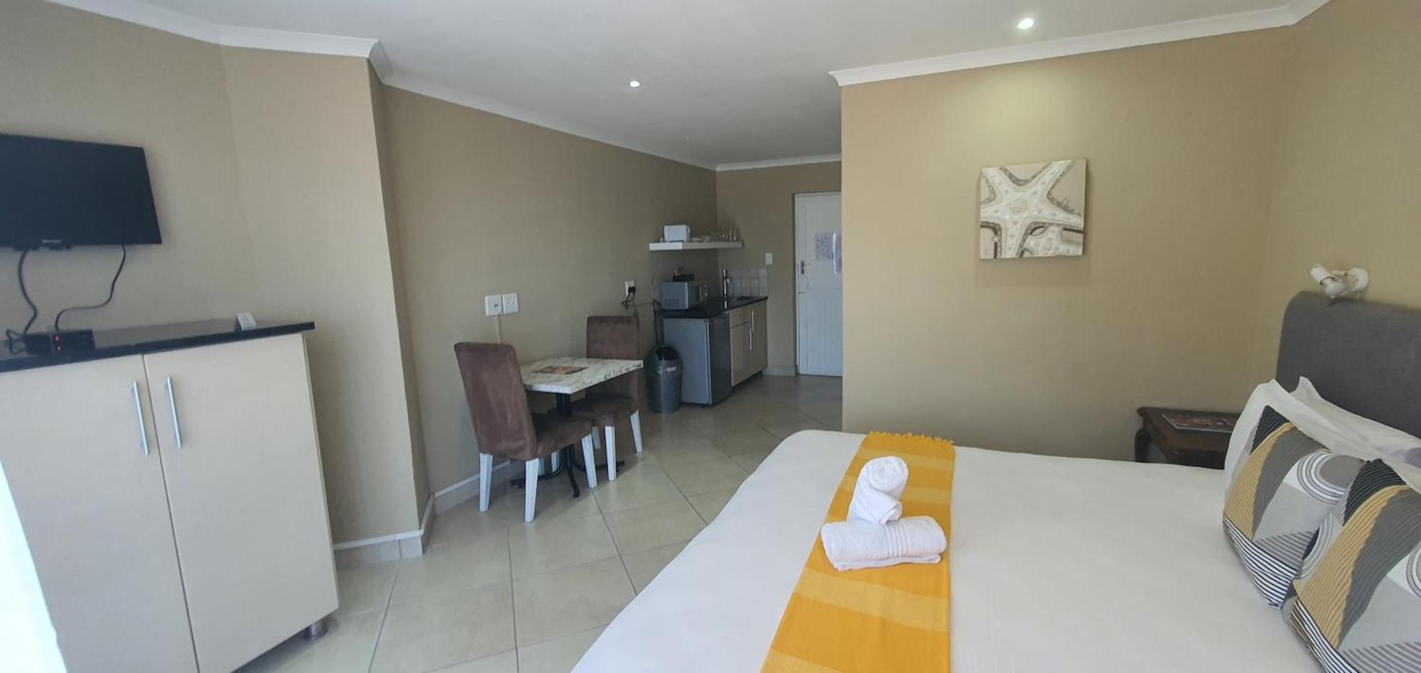 Point Village Hotel And Self Catering Mossel Bay Exterior foto